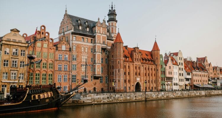 POLOGNE